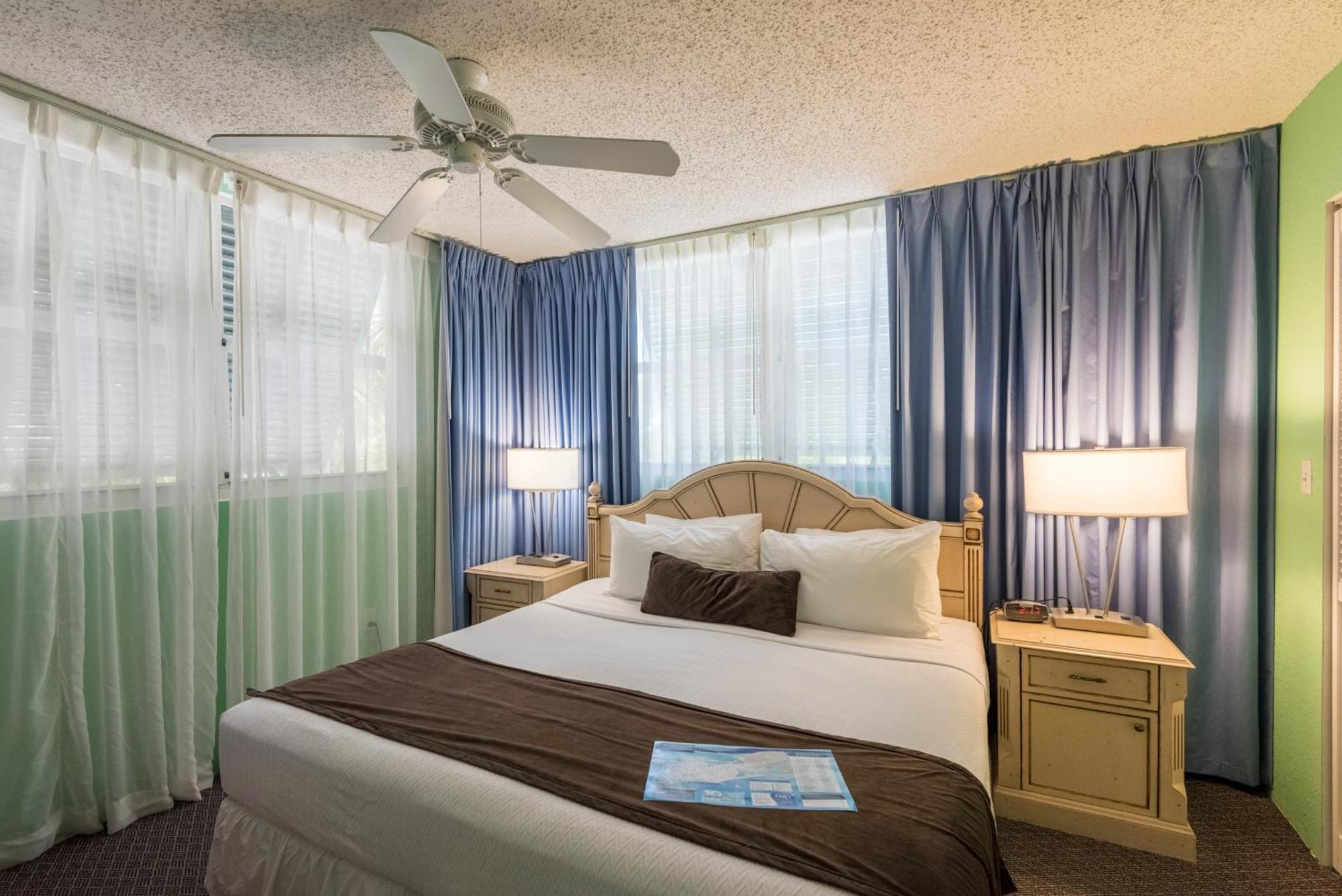 Sunrise Suites Jamaica Suite #102 Key West Room photo