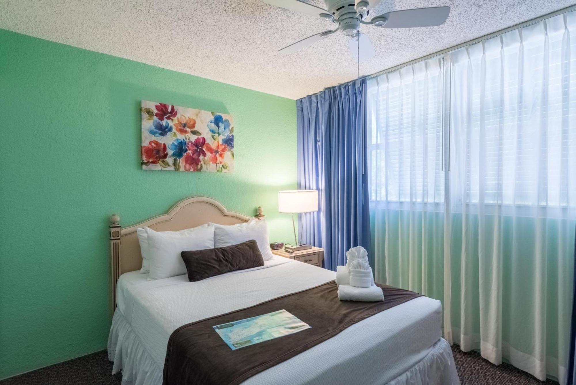 Sunrise Suites Jamaica Suite #102 Key West Room photo